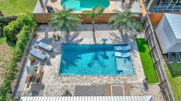 Private salt water pool