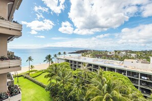 Aston at the Whaler on Kaanapali Beach #920