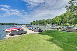 Community Dock | Lake Access