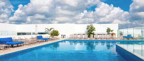 Piscine sur le toit