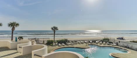 Oceanfront Pool and Beach Access OPEN