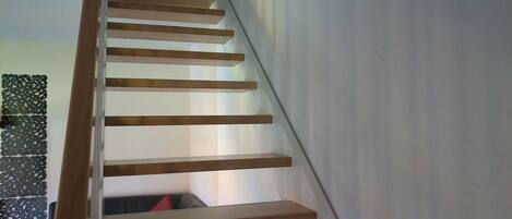 Stairs, Building, Wood, Flooring, Floor, Hardwood, Wood Stain, Handrail, Plywood