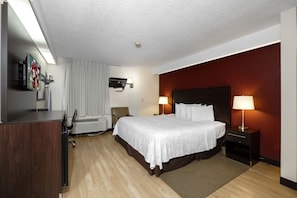 Unit with 1 king bed