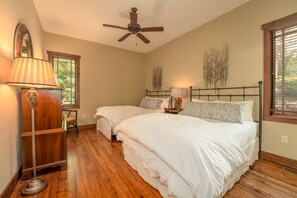 Bedroom 2 with 2 Queen-Sized Beds and Ensuite Bathroom