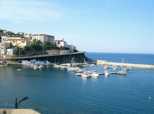 Marina