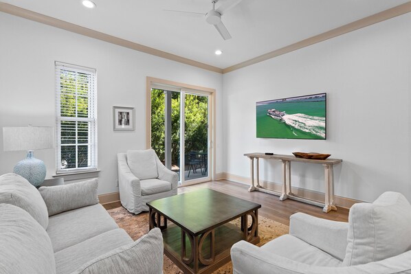 23-Azure-30A-1-101-Living