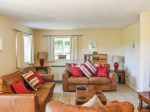 Living room | Holly Lodge, Bramerton