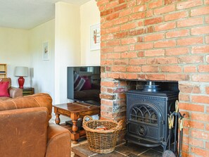Living room | Holly Lodge, Bramerton