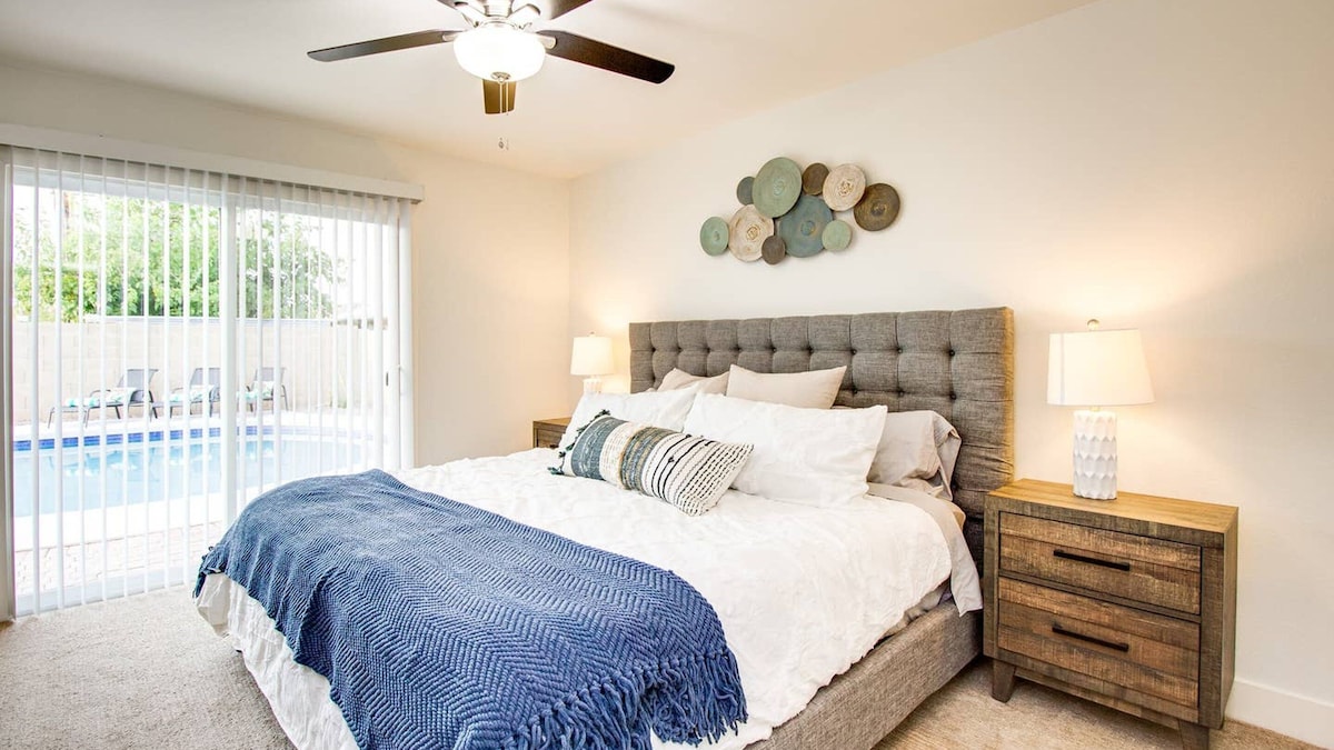 Modern Comforts Near Old Town Scottsdale and ASU!