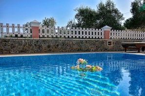 Tranquil Corfu Villa | 3 Bedrooms | Villa Chrinos | Gated Pool | Agios Georgios Pagon
