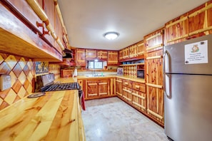 Well-Equipped Kitchen