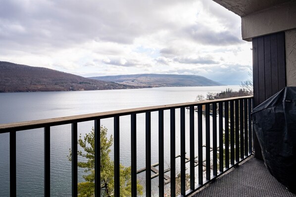 Welcome to Serenity on Canandaigua Lake!