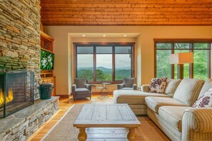 Living Room Complete with Mountain Views