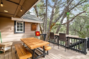 Bright Oak Cabin, Green Valley Lake by Rather Be Properties