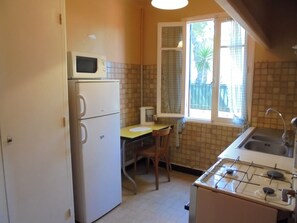 Eigene Küche