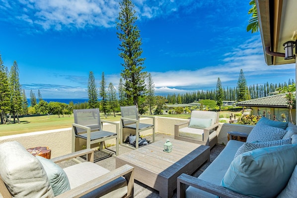 Kapalua Golf Villa 27P7 Private Lanai