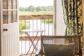 Water Mill House, Burnham Overy Staithe: Enjoy first floor views over the river