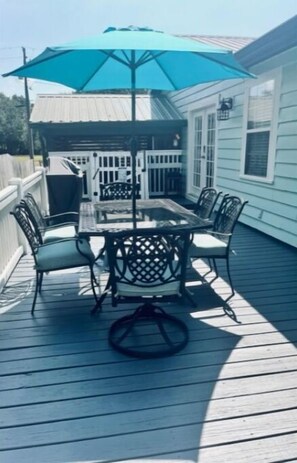 Outdoor dining.