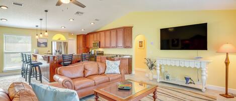 Jacksonville Vacation Rental | 4BR | 3BA | 2,200 Sq Ft | Half Step to Enter