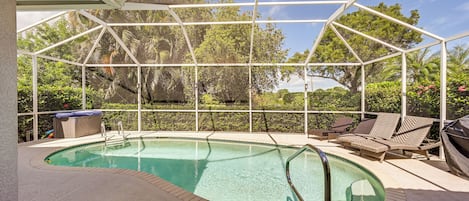 Naples Vacation Rental | 3BR | 2BA | 1,650 Sq Ft | Step-Free Entry