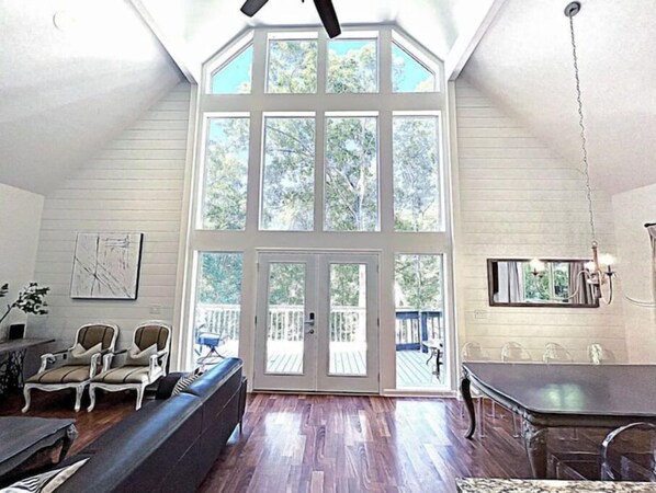 Gorgeous living room window fills the cottage with light