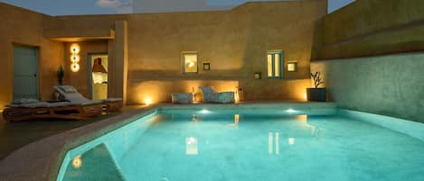 Luxury Santorini Villa |  Potamos Luxury House | 2 Bedrooms | Private Pool & Serene Location | Episkopi