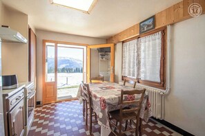 73G132120 - CHALET MATTIVI - HAUTELUCE-LES-SAISIES