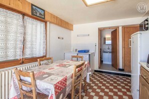 73G132120 - CHALET MATTIVI - HAUTELUCE-LES-SAISIES