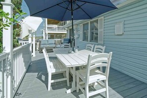 Large Deck - perfect for outdoor dining and grilling