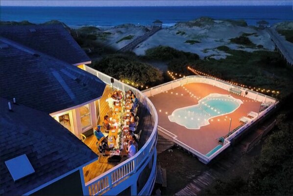 Aerial view of Wedding dinner at Fitzgerald by Luxstayusa