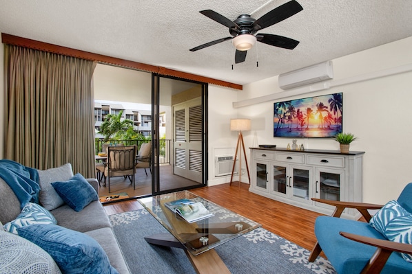 Beautiful 1-bedroom, 2-bathroom unit situated on the 2nd floor at Kamaole Sands in Kihei!