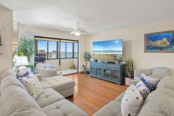 Oceanfront Penthouse #11B | Living Room