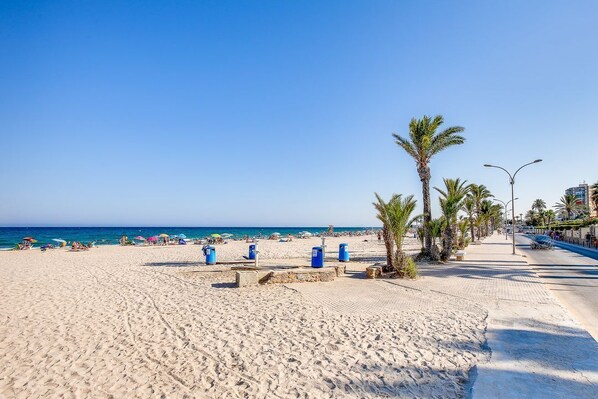 Strand