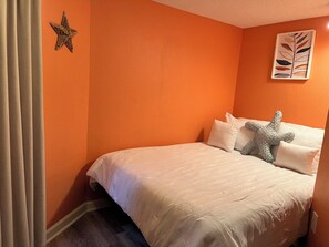 Bedroom with queen bed