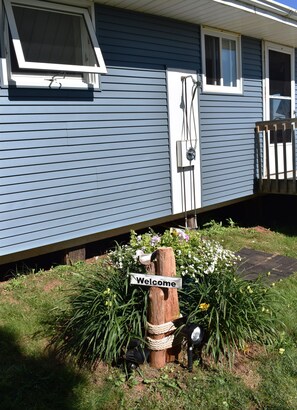 Outdoor shower for rinsing off when you come up from the beach.