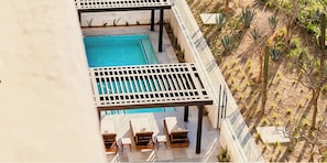 Private Pool in the patio
