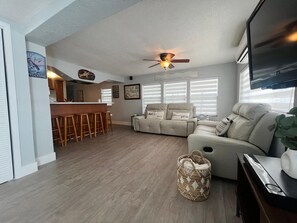 Family Room & Kitchen Hightop with stools.