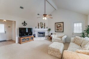 Book the best Airbnb in  Ocean Springs! The living room boasts a spacious feel with plenty of natural light, creating a bright and welcoming space to relax and unwind.