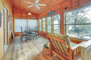 Four Season Room | Dining Area | Sunset Views