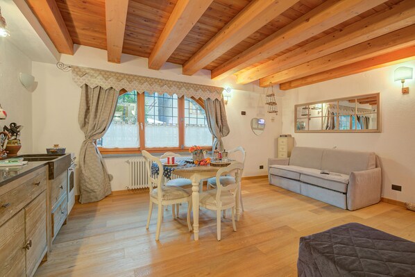 Living and dining room