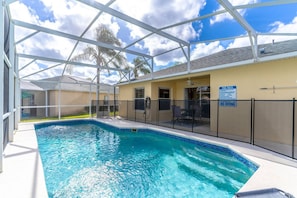 Sparkling Private Pool