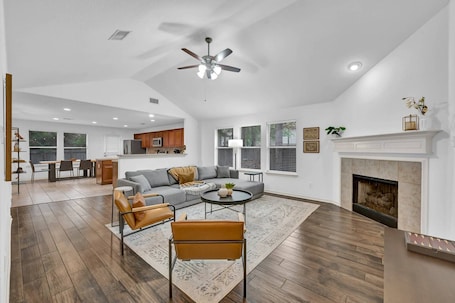 Open floor plan with plenty of living space