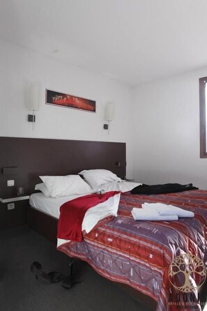 Double bed