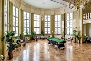 Banquet hall