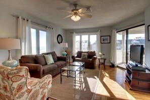 The Boo, Living Area, Oceanfront Views