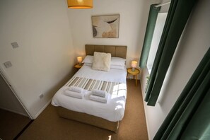 2nd double bedroom