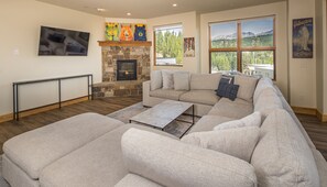 Open concept Great Room With Fireplace