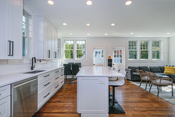 Brand new gorgeous open concept kitchen.