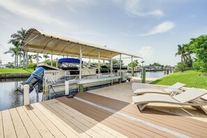 Private Dock | Caloosahatchee River Access