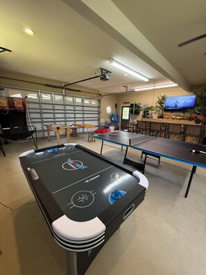 Spielezimmer